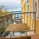 Apartman Goya - Near Beach, Parking, Balcony With A View Selce