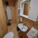 Apartman Goya - Near Beach, Parking, Balcony With A View Selce