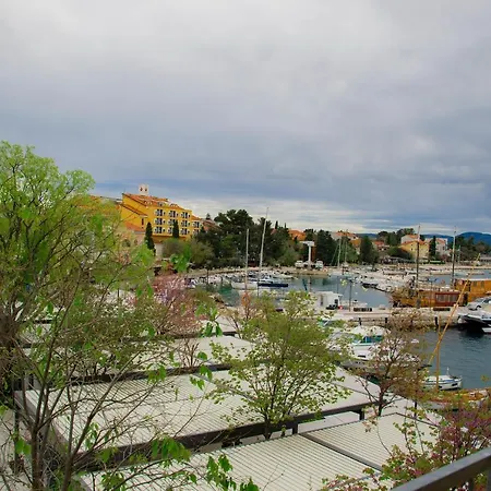 Goya - Near Beach, Parking, Balcony With A View