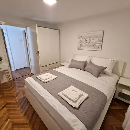 Goya - Near Beach, Parking, Balcony With A View *