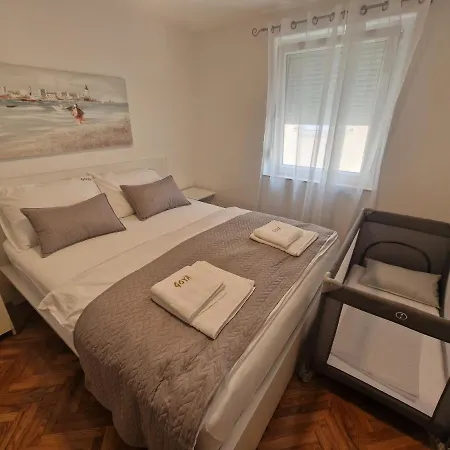 Goya - Near Beach, Parking, Balcony With A View Apartament *