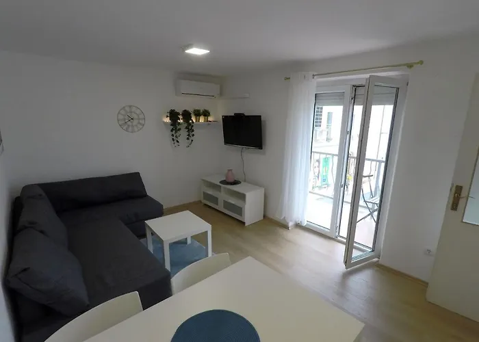 Daire Goya - Near Beach, Parking, Balcony With A View Selce