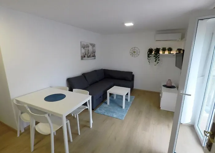 Apartment Goya - Near Beach, Parking, Balcony With A View *