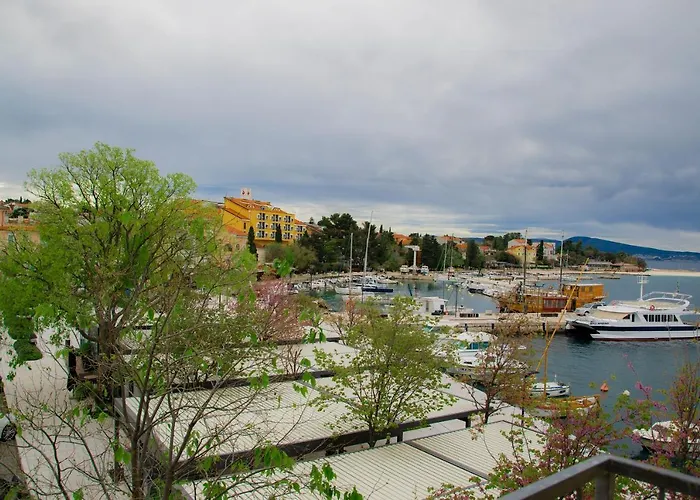 Goya - Near Beach, Parking, Balcony With A View